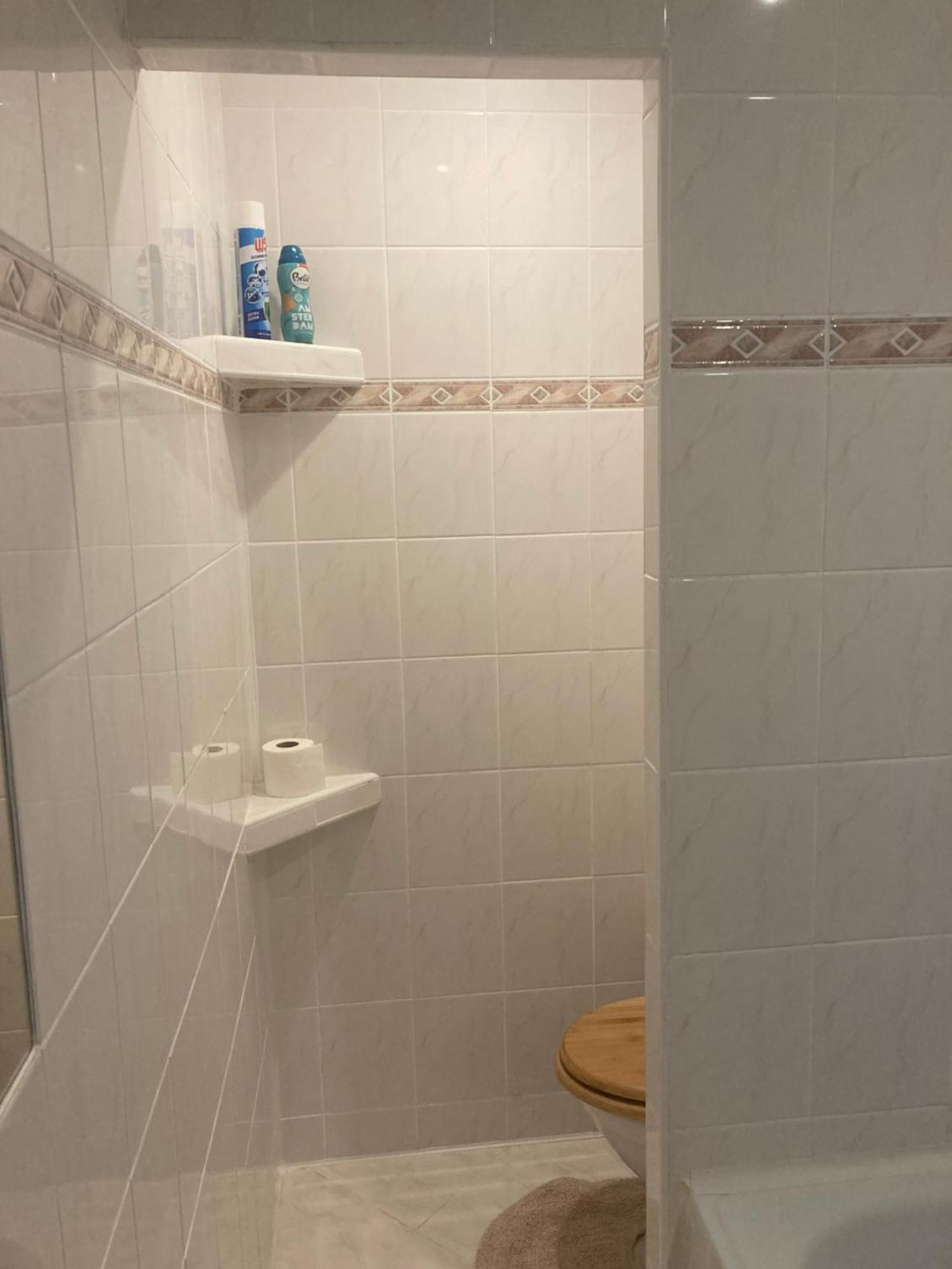 Utulny Apartman Blizko Centra Michalovce Exteriör bild